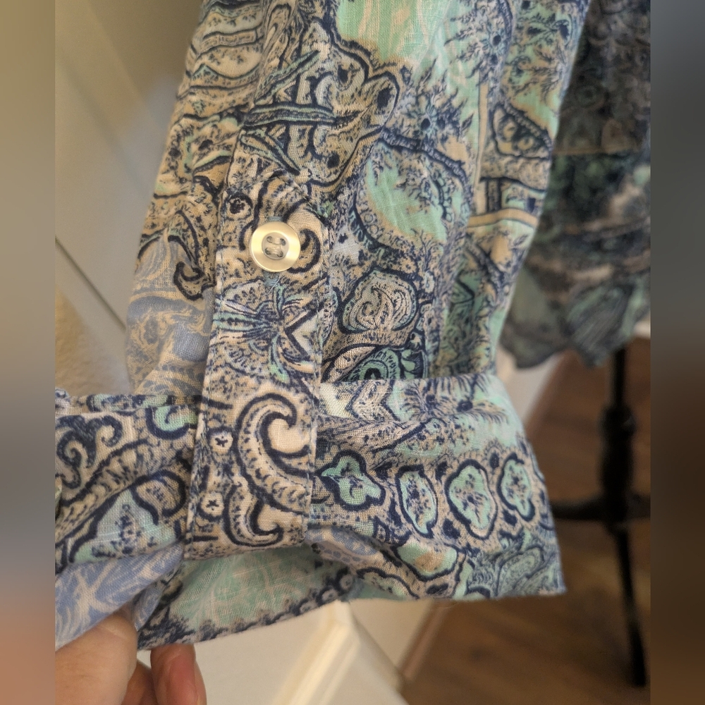 Chico's Teal and Navy Paisley Button Up EUC Sz3 = L - Picture 4 of 8